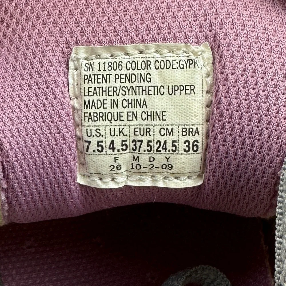 Sketchers Shape-ups Pink & Gray Size 7.5 - Picture 9 of 12